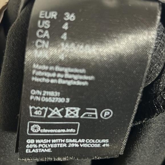 H&M Black High Waisted Pencil Skirt With Gold Button Details Size 4 - Picture 4 of 5